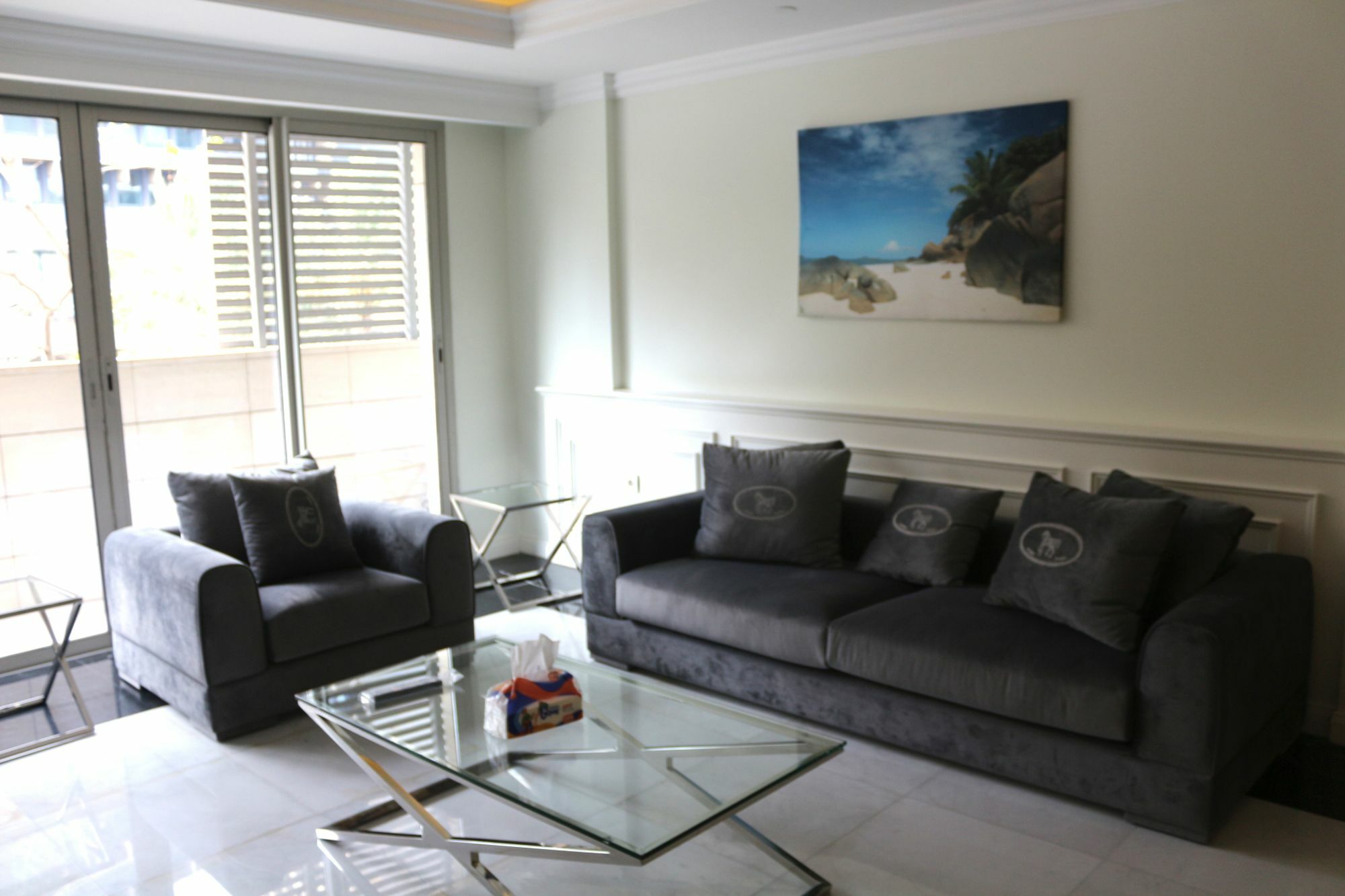 Apartment Versace Furnished *